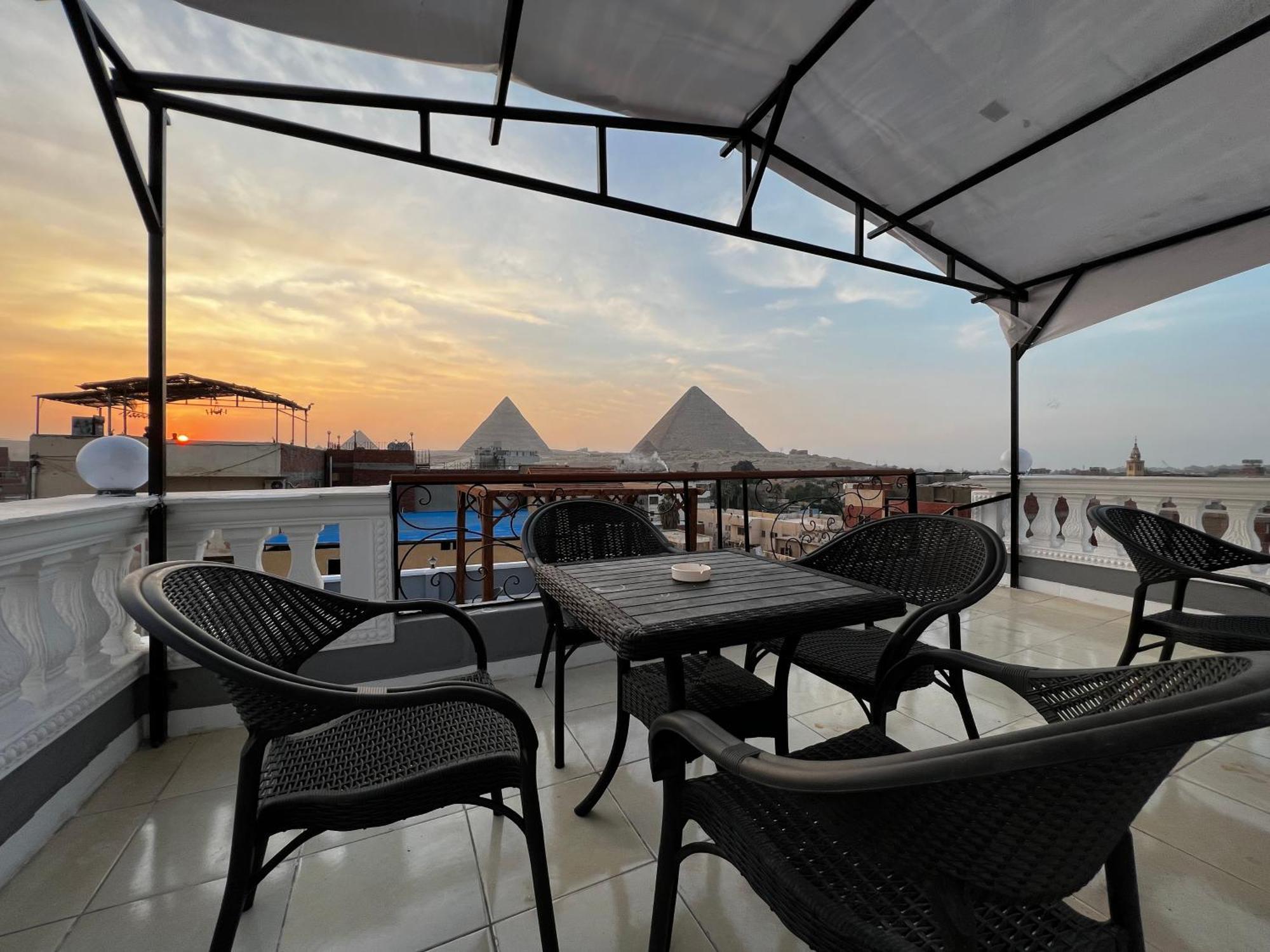 Pyramids Gate Hotel Kafrat al Jabal Exterior photo